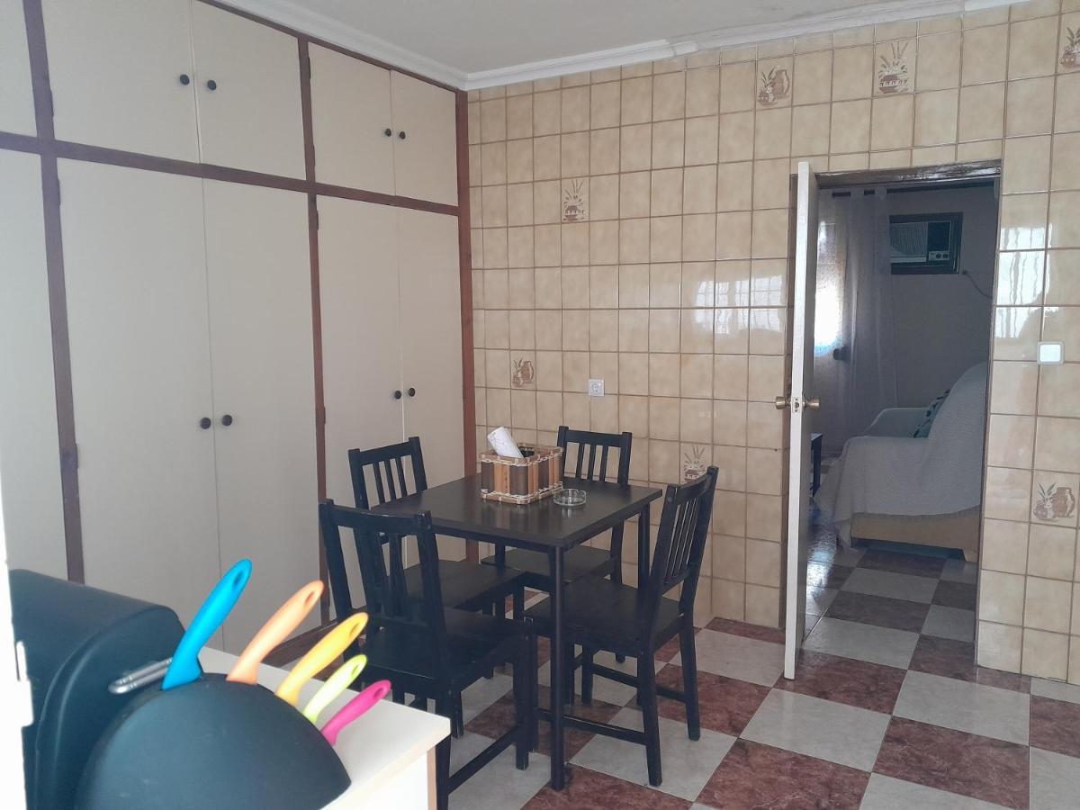 Disfruta De Un Barrio Tranquilo Apartment อัลกาลา เด กัวไดรา ภายนอก รูปภาพ