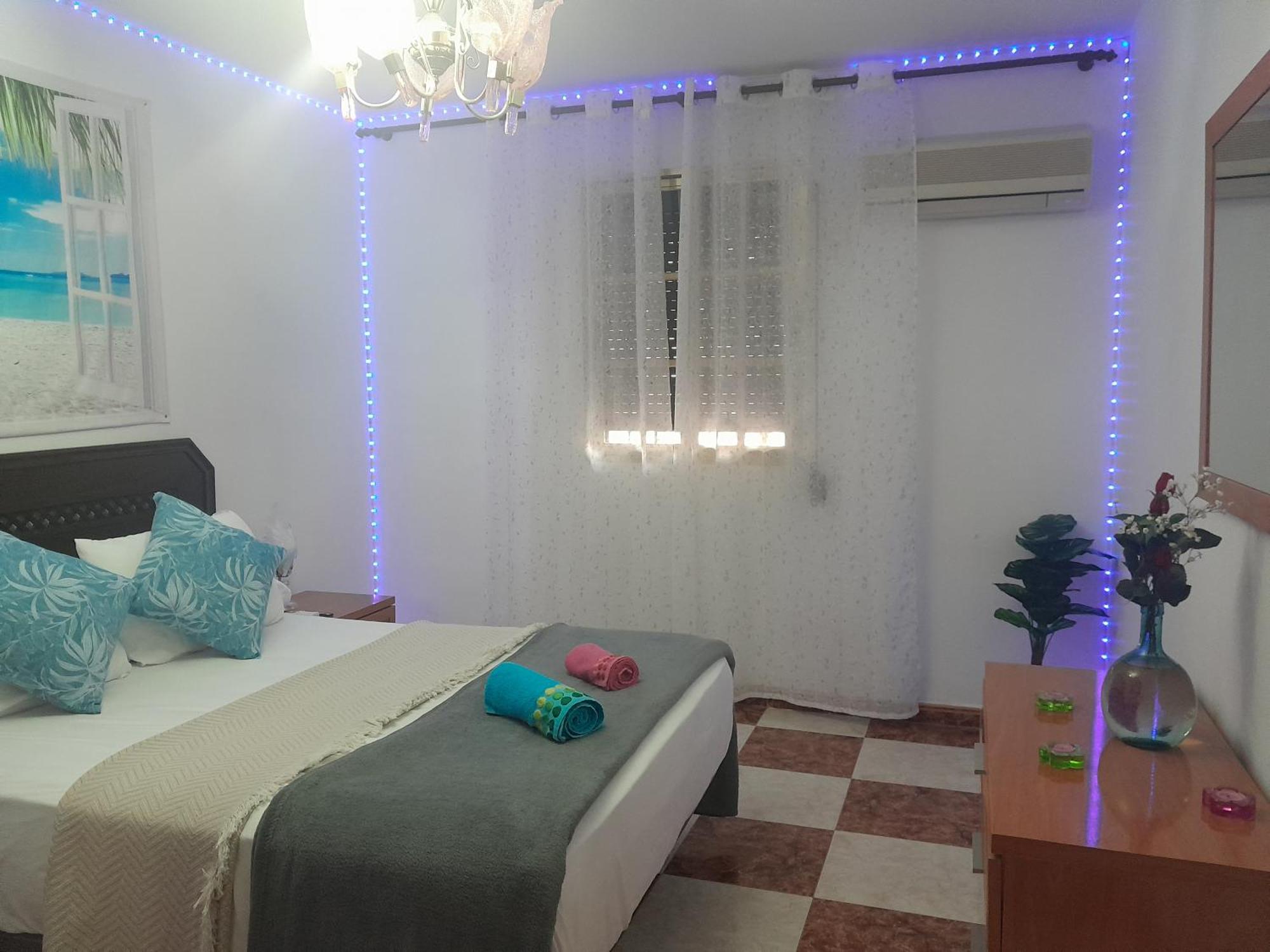 Disfruta De Un Barrio Tranquilo Apartment อัลกาลา เด กัวไดรา ภายนอก รูปภาพ